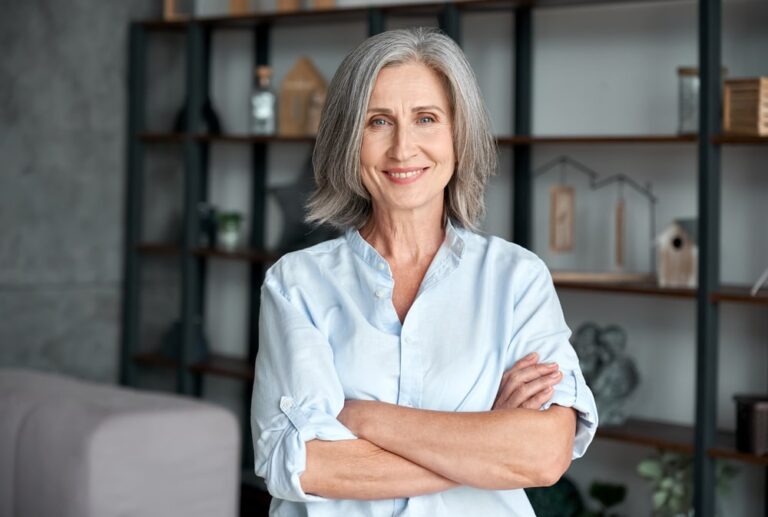 Menopause with dental implants